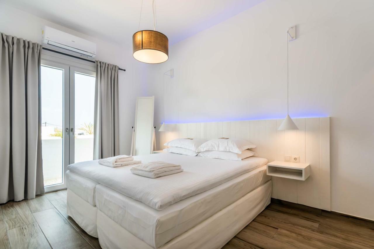 White Rock Milos Suites Adamantas  Exterior foto